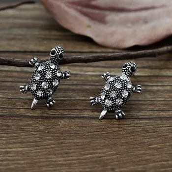 Yeni Japonya ve Güney Kore tarzı antik yollar geri hayvanlar küpe sevimli kaplumbağa earpins kristal hayvan figürlü mücevherat hediyeler 7