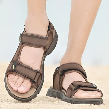 2021 yaz sandalet erkek moda kişilik burnu açık Kore rahat erkek ayakkabıları nefes sandaletler ve terlikler 7