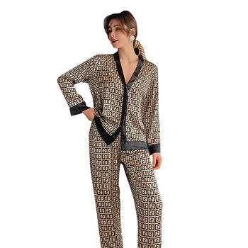 2021 Kadın Saten Pijama Seti V Yaka Tasarım Lüks Çapraz Mektup Baskı Pijama İpek Gibi Gecelik Xxl Büyük Boy Kıyafeti 11