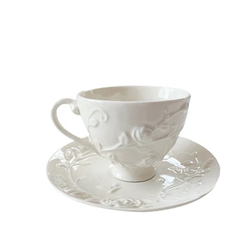 Avrupa Kahve fincan ve çay tabağı seti Retro Kabartmalı Üç Boyutlu Gül Açık Sarı Seramik çay Bardağı Parti Drinkware 7