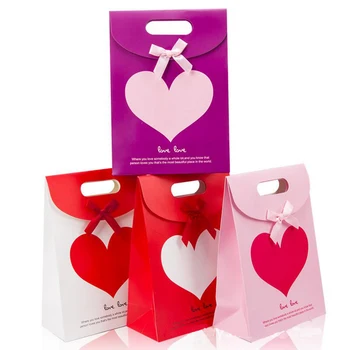 20 adet / grup Büyük Kalp Renkli Kağıt Hediye Paketleme Torbaları Kurabiye Kek Kağıt Torba sevgililer Günü Düğün Parti hediye keseleri