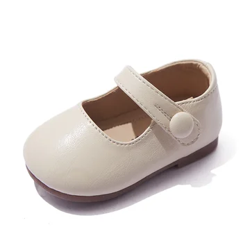 Bahar Popüler Kızlar Yumuşak Alt Prenses deri ayakkabı kaymaz Bebek Ayakkabıları Tasarım Duygusu Kahverengi Ve Beyaz Sevimli Bebek düz ayakkabı 11