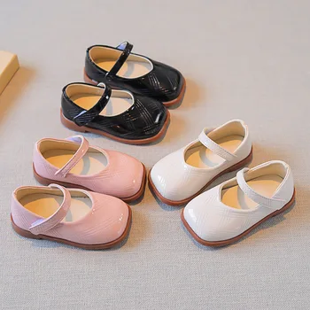 Kızlar pu ayakkabıları Bahar 2022 Tatlı Prenses Anaokulu Kare burunlu Ayakkabı Basit çocuk İngiliz Yumuşak Çocuk Moda Mary Janes 19