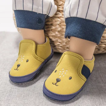 Yenidoğan Erkek Bebek Kız bebek ayakkabısı Sevimli Karikatür Rahat rahat ayakkabılar Yumuşak Taban Kaymaz Bebek Ayakkabıları İlk Yürüyüşe 0-18M 4