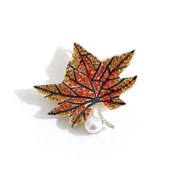 Rhinestone Gerçek Şeker Akçaağaç Yaprağı Broş ile Sahte İnci Buz out Yaprak Broş Vintage Takı Sonbahar Akçaağaç Yaprağı Broş Pin KD26 14