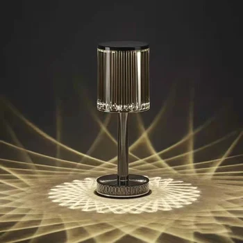 Noel hediyesi Modern Kristal Masa Lambası Üç seviyeli Dokunmatik Karartma Başucu Aydınlatma USB Şarj Edilebilir Dekorasyon yatak odası için lamba 6