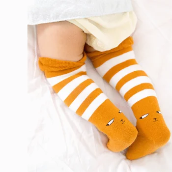 Sevimli Kız Çocuklar Diz Yüksek Srtiped Çorap Pamuk Bebek Yürüyor Bacak Sıcak Tayt Boyutu 1-5 T 6